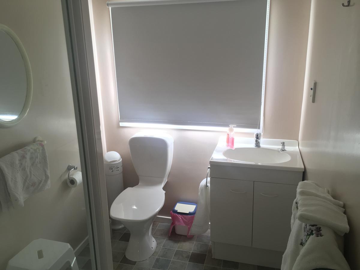 Sharyn'S B & B Dunedin Exterior photo